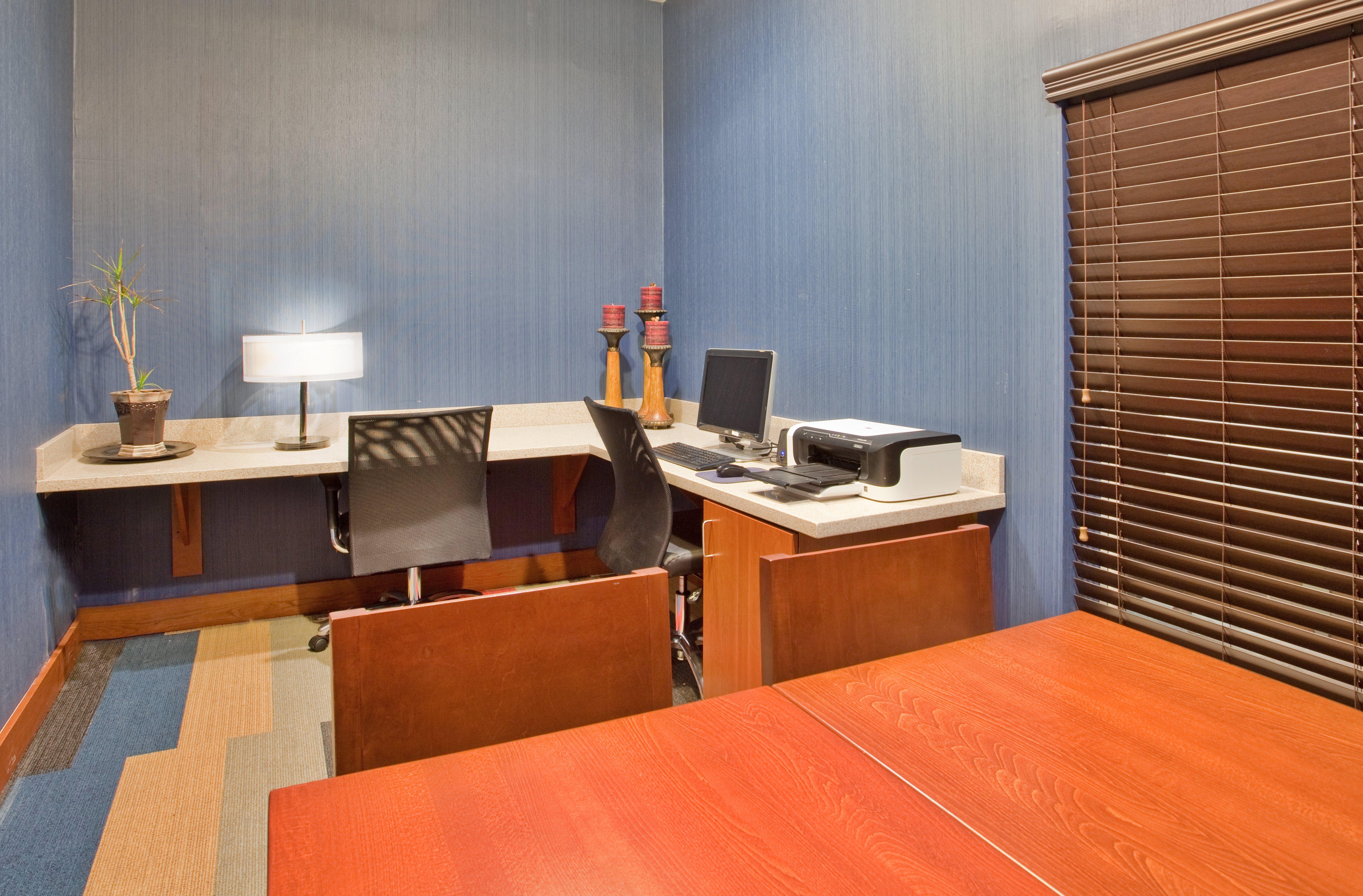 Holiday Inn Express Hotel & Suites Beatrice By Ihg Kültér fotó